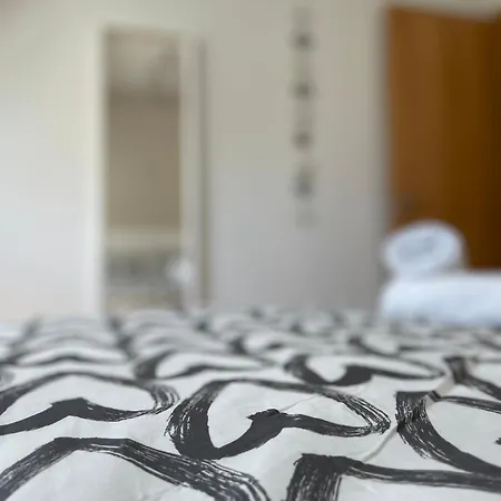 House Tuvesa Premium 1 Wifi Gratis Apartman *